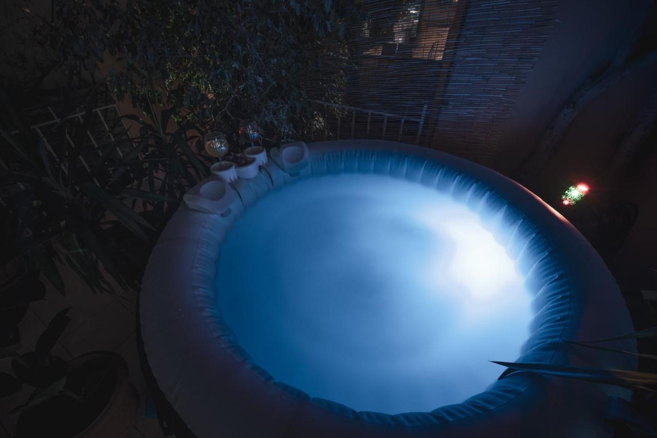 Luxury Katrinas Apartment With Outdoor Jacuzzi Corfu  Exterior photo